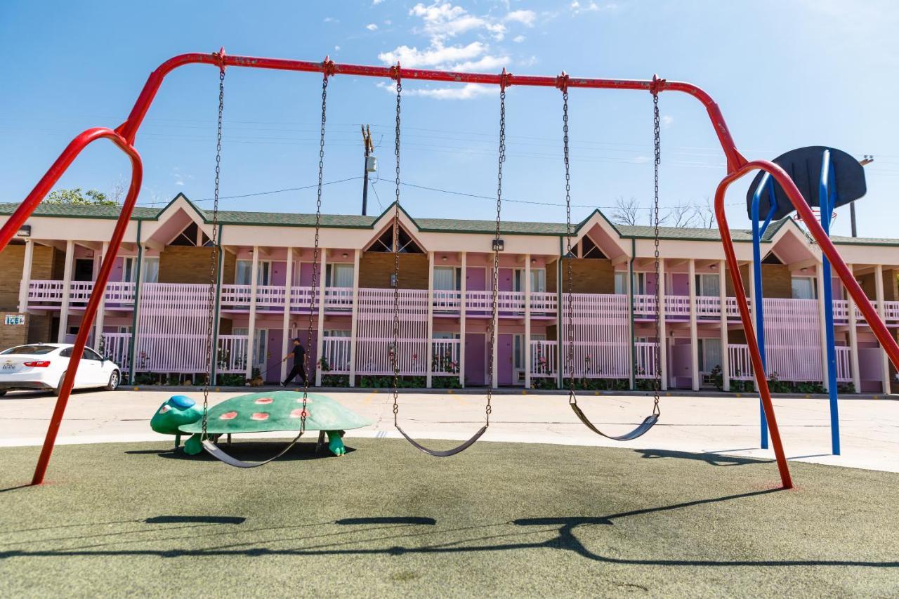 Safari Inn Лаймн Екстер'єр фото